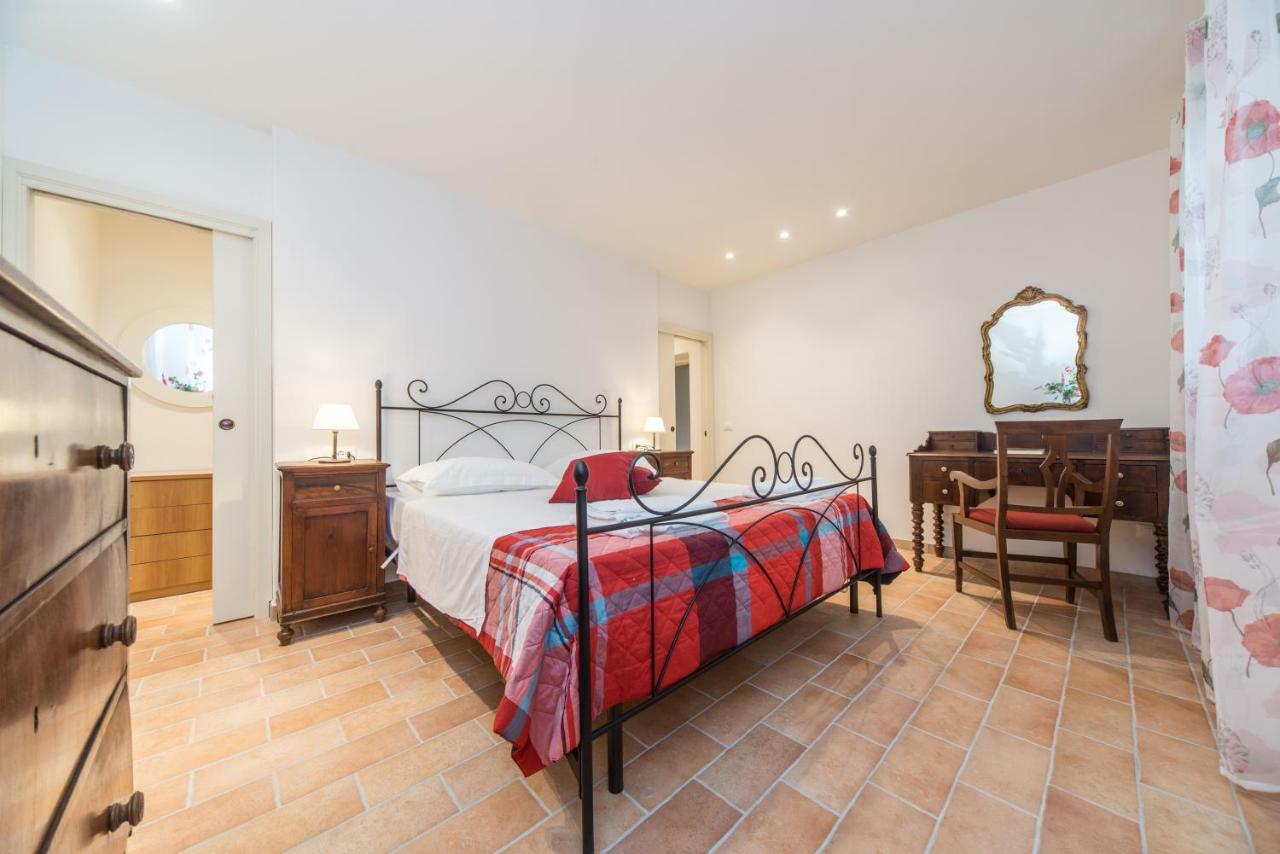 Il Poggiolo Ai Casini Apartment *